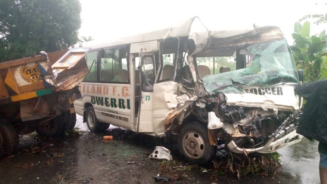 Heartland Coach accident - THEWILL NEWS MEDIA Heartland Coach accident
