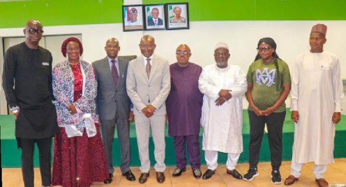 Committee Members With Sports Minister