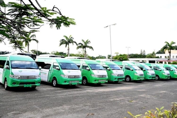 FG Donates 64 CNG Buses To Organised Labour, Students, - THEWILL NEWS MEDIA FG Donates 64 CNG Buses To Organised Labour, Students