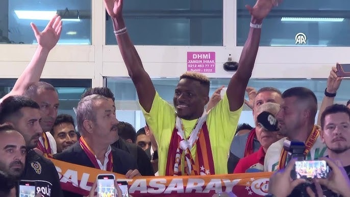 Galatasaray Fans Welcome Osimhen Galatasaray Fans Welcome Osimhen