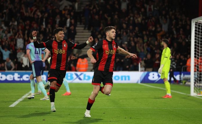 Premier League - AFC Bournemouth v Arsenal Premier League - AFC Bournemouth v Arsenal