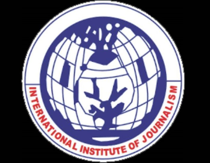 IIJ