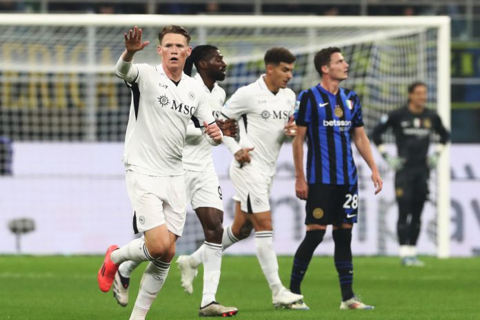 Scott McTominay Inter Napoli celebrates