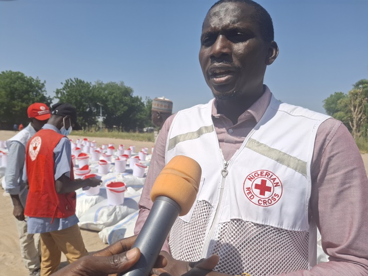 red cross donates. - THEWILL NEWS MEDIA red cross donates
