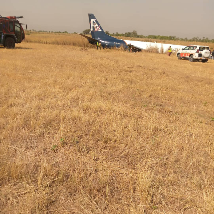 Airplane skids off runway at Abuja Airport Airplane skids off runway at Abuja Airport