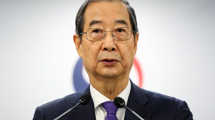 Han Duck-Soo Han Duck-Soo