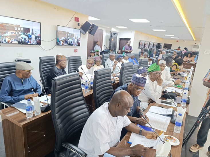 INEC meeting... - THEWILL NEWS MEDIA INEC meeting