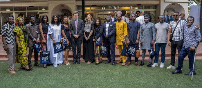 British Deputy High Commisioner, Jonny Baxter and Country Director, Donna McGowan with the Chevening scholars at the Welcome Home Ceremony in Lagos