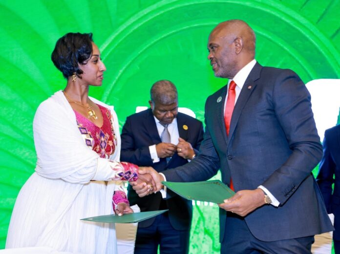 Director of the Peace Fund Secretariat, African Union, Dagmawit Moges Bekele and Group Chairman, United Bank for Africa(UBA), during the signing ceremony of agreement for the landmark donation of $500,000 to the African Union (AU) Peace Fund in Addis Ababa, Ethiopia at the weekend. Director of the Peace Fund Secretariat, African Union, Dagmawit Moges Bekele and Group Chairman, United Bank for Africa(UBA), during the signing ceremony of agreement for the landmark donation of $500,000 to the African Union (AU) Peace Fund in Addis Ababa, Ethiopia at the weekend.