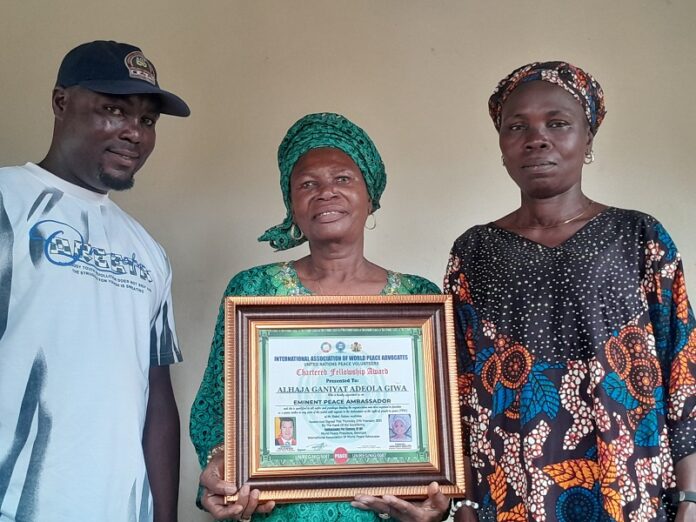 oluwo market women oluwo market women