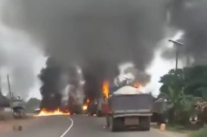 Bandits kill motorist, burn vehicles Bandits kill motorist, burn vehicles