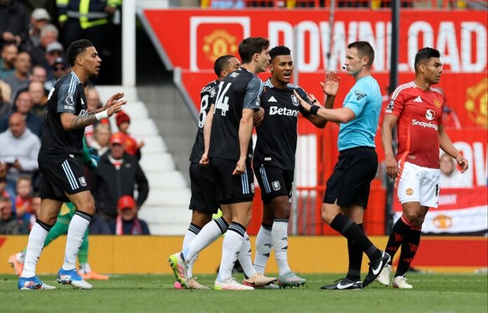 Premier-League-Manchester-United-v-Aston-Villa-