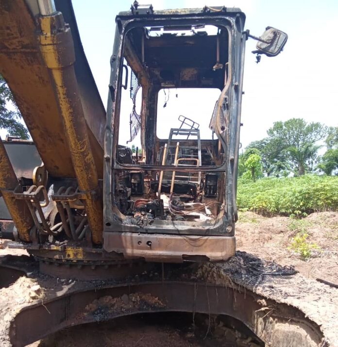 Set Excavator Ablaze