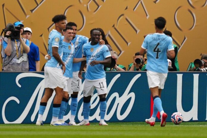 Foden, Doku