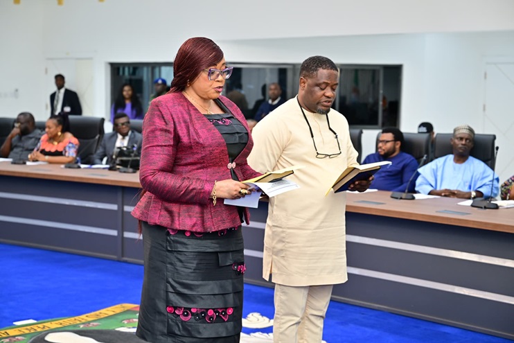 Gov Otu Inaugurates New Accountant General, Surveyor General. - THEWILL NEWS MEDIA Gov Otu Inaugurates New Accountant General, Surveyor General