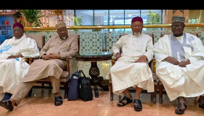 Nigerian Delegation Arrives In Saudi Arabia For Dantata’s Burial Nigerian Delegation Arrives In Saudi Arabia For Dantata’s Burial