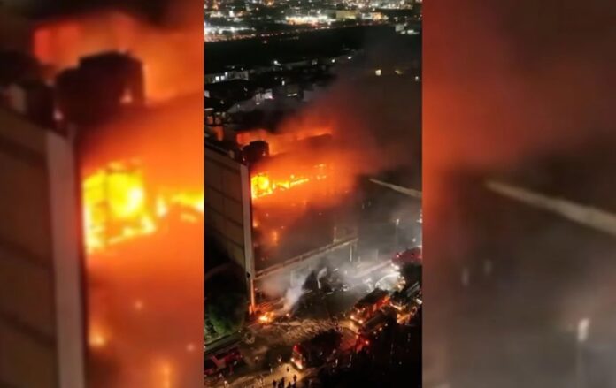 Fire- Iraqi mall Fire Fire- Iraqi mall Fire