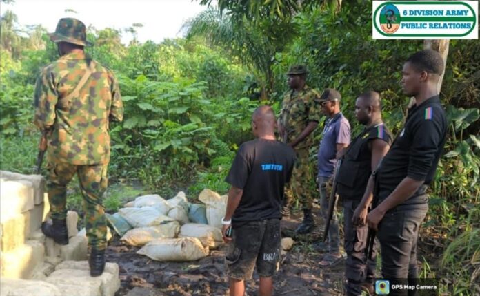 Stolen Crude - niger delta - troops Stolen Crude - niger delta - troops