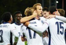 Ten-Man England Edge Mexico in World Cup Thriller to Reach Quarter-Finals England