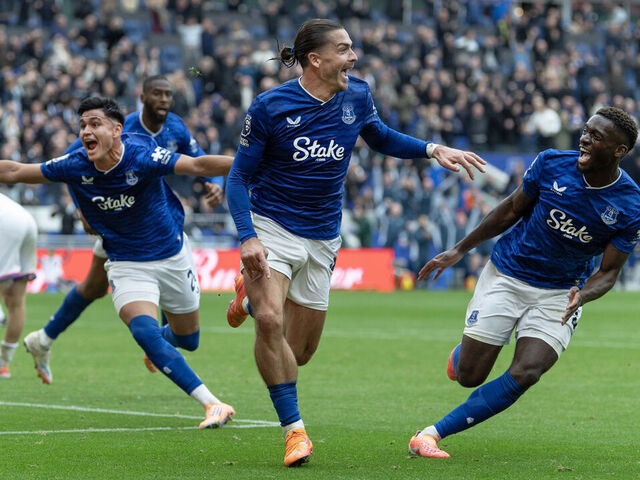 Grealish Strikes Late For Everton