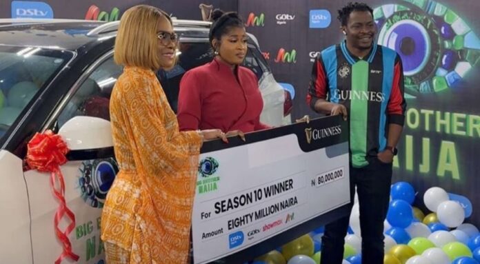 Imisi-receives-Grand-Prize Imisi-receives-Grand-Prize