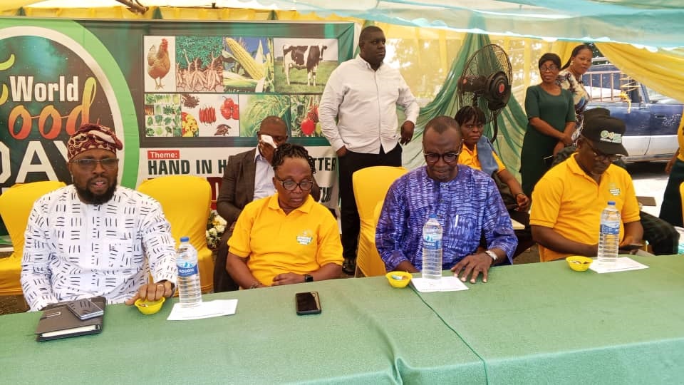 Ogun Empowers 4,000 Households. - THEWILL NEWS MEDIA Ogun Empowers 4,000 Households