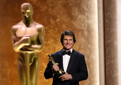 Tom Cruise Tom Cruise