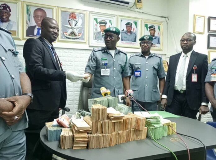 Customs Intercepts Undeclared Foreign Currencies