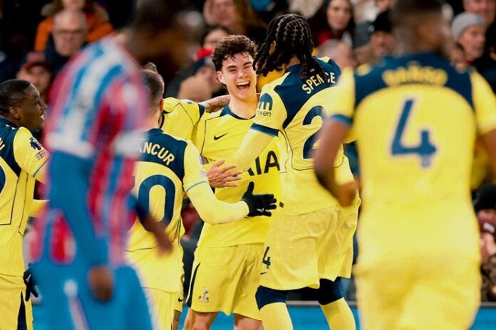 Tottenham Beat Palace Tottenham Beat Palace