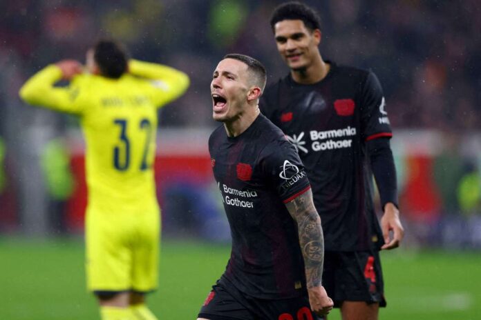 Grimaldo, Tillman, Bayern Leverkusen Grimaldo, Tillman, Bayern Leverkusen
