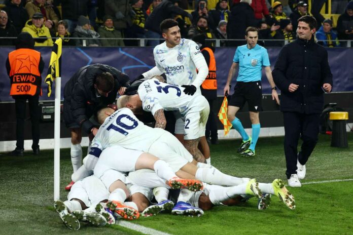 Inter Milan defeated Borussia Dortmund Inter Milan defeated Borussia Dortmund