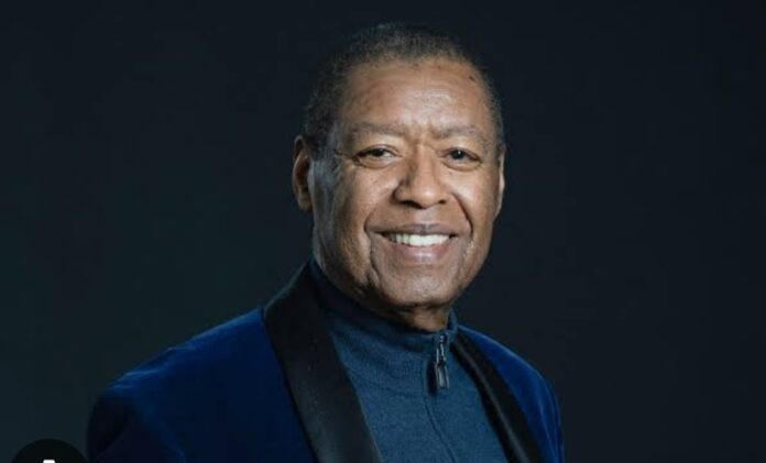 Ron Kenoly