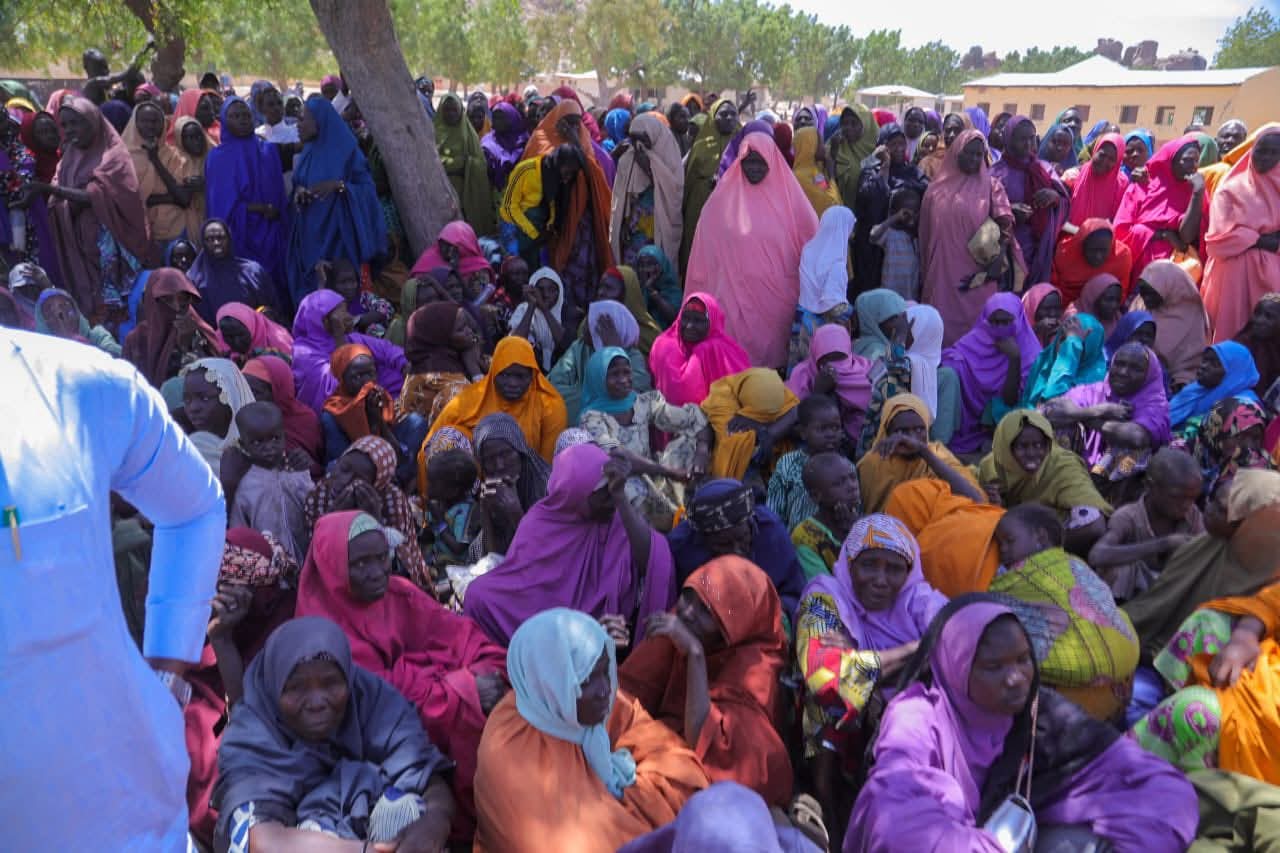 Zulum Pays Sympathy Visit To Victims Of Ngoshe Attack, Assures Rescue Of Abducted Residents - THEWILL NEWS MEDIA Zulum Pays Sympathy Visit To Victims Of Ngoshe Attack, Assures Rescue Of Abducted Residents