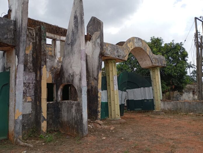 ₦1bn Not Enough To Rebuild LG Razed By Hoodlums In Orsu - Council Chairman ₦1bn Not Enough To Rebuild LG Razed By Hoodlums In Orsu - Council Chairman