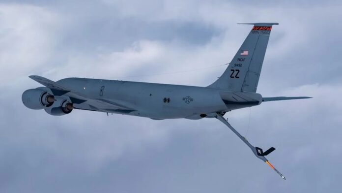 Refuelling Aircraft Refuelling Aircraft