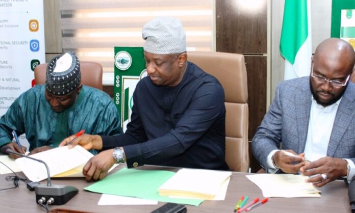 FG-Unveils-VPASS-Biometric-System - Keyamo