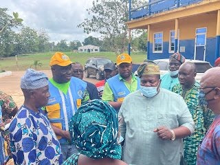 Over 90 Hospitalised As Ogun Activates Multi-Agency Response After Toxic Odour Hits Multiple Schools Over 90 Hospitalised As Ogun Activates Multi-Agency Response After Toxic Odour Hits Multiple Schools