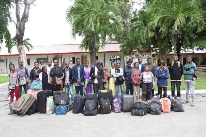 Army Raids Lagos Hideout Army Raids Lagos Hideout