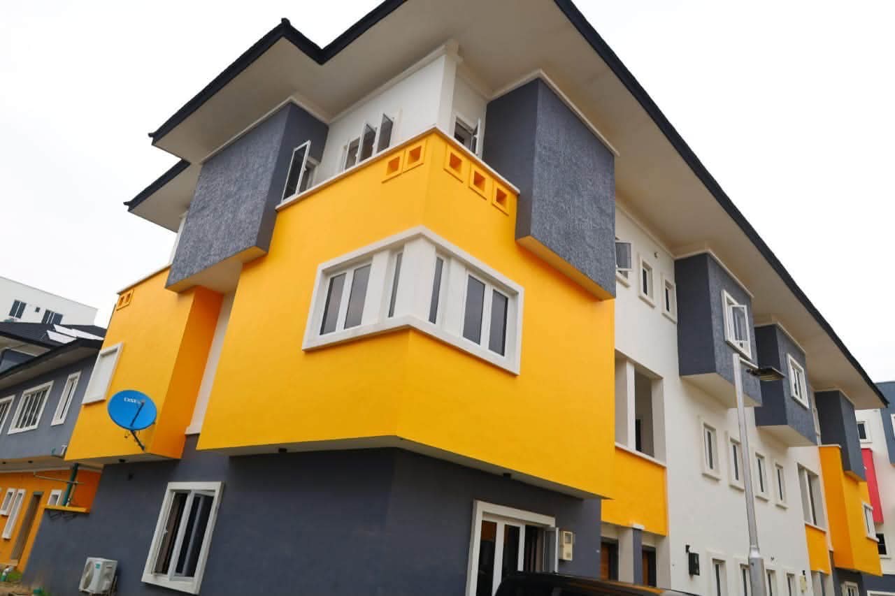 EFCC secured a final forfeiture judgement of 52 luxury terrace and maisonette unit 1 - THEWILL NEWS MEDIA Court Orders Final Forfeiture Of 52 Lekki Luxury Housing Units