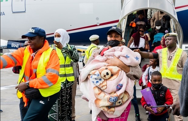 Ghana announces fresh evacuation of about 900 citizens from South Africa. - THEWILL NEWS MEDIA Ghana announces fresh evacuation of about 900 citizens from South Africa
