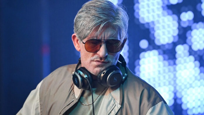 Kavinsky 1